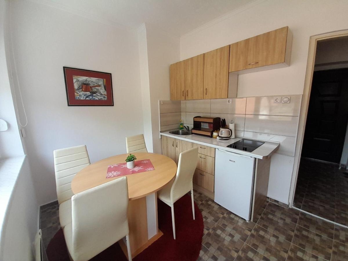 Apartman Trg Višegrad Exteriör bild