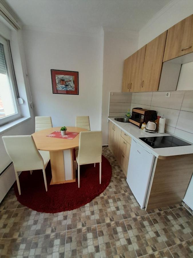 Apartman Trg Višegrad Exteriör bild